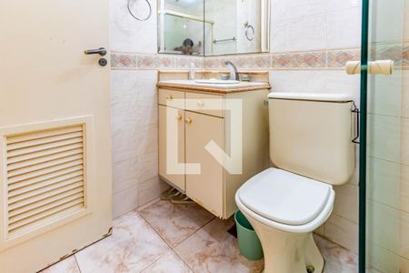 Apartamento à venda com 109m², 3 quartos e 1 vaga Apartamento à venda com 109m², 3 quartos e 1 vagaBanheiro Social