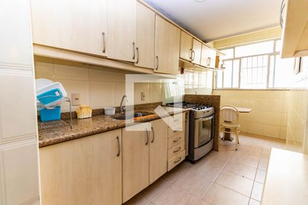 Apartamento à venda com 109m², 3 quartos e 1 vaga Apartamento à venda com 109m², 3 quartos e 1 vagaCozinha