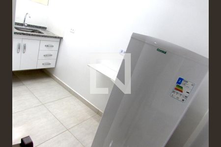 Cozinha de kitnet/studio para alugar com 1 quarto, 28m² em Vila Sonia, São Paulo