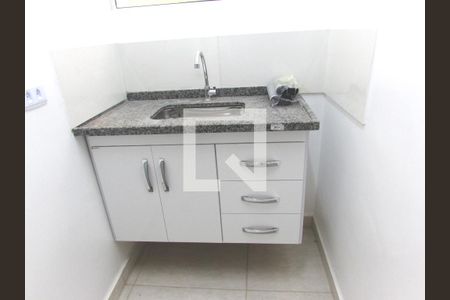 Cozinha de kitnet/studio para alugar com 1 quarto, 28m² em Vila Sonia, São Paulo