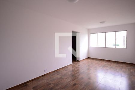Sala  de apartamento à venda com 2 quartos, 75m² em Vila Moinho Velho, São Paulo