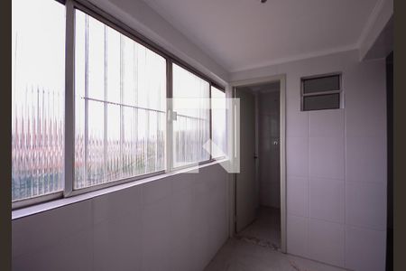 Apartamento à venda com 75m², 2 quartos e 1 vagaÁrea de Serviço 