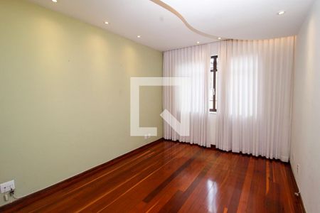 Sala de apartamento à venda com 4 quartos, 131m² em São Lucas, Belo Horizonte