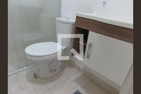 Banheiro de kitnet/studio para alugar com 1 quarto, 28m² em Vila Sonia, São Paulo