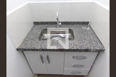 Cozinha de kitnet/studio para alugar com 1 quarto, 28m² em Vila Sonia, São Paulo