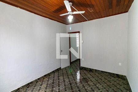 Quarto de casa para alugar com 1 quarto, 60m² em União, Belo Horizonte