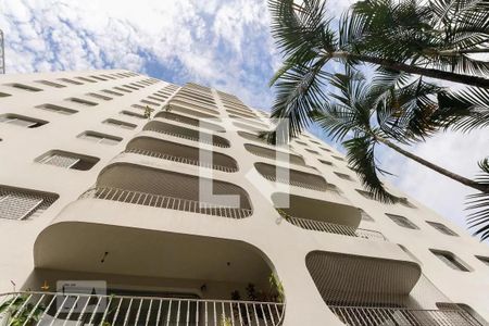 Apartamento à venda com 109m², 3 quartos e 2 vagasFachada