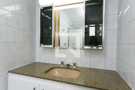 Apartamento à venda com 109m², 3 quartos e 2 vagasBanheiro da Suíte