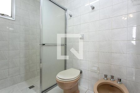 Apartamento à venda com 109m², 3 quartos e 2 vagasBanheiro da Suíte