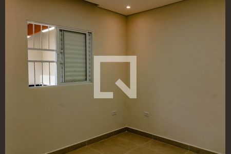 Quarto 2 de casa para alugar com 2 quartos, 58m² em Vila Guarani (zona Sul), São Paulo