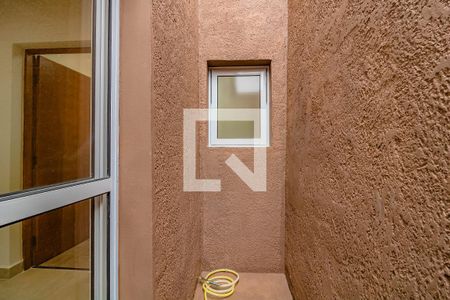 Varanda da sala de casa para alugar com 2 quartos, 58m² em Vila Guarani , São Paulo