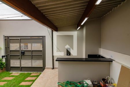 Área externa de casa para alugar com 2 quartos, 58m² em Vila Guarani , São Paulo