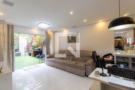 Sala de casa para alugar com 2 quartos, 100m² em Vila Matilde, São Paulo