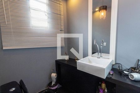 Casa para alugar com 100m², 2 quartos e 1 vagaLavabo