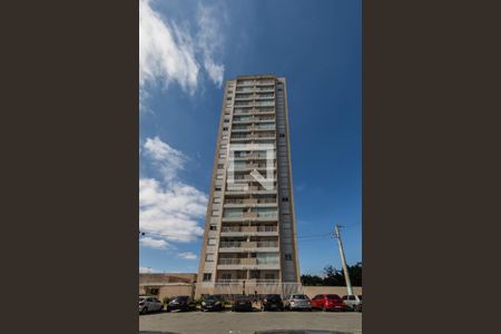 Apartamento para alugar com 41m², 2 quartos e 1 vaga Apartamento para alugar com 41m², 2 quartos e 1 vagaFachada