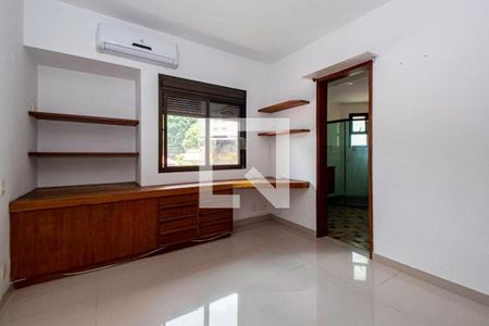 Apartamento à venda com 220m², 4 quartos e 3 vagas