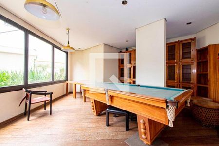 Apartamento à venda com 220m², 4 quartos e 3 vagas