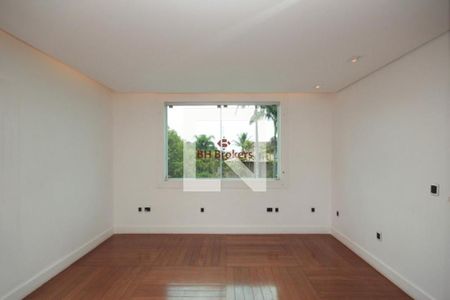 Casa à venda com 4 quartos, 760m² em Belvedere, Belo Horizonte