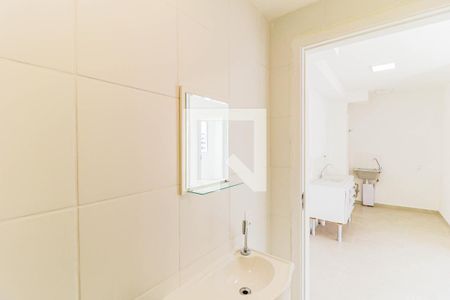 Apartamento para alugar com 35m², 2 quartos e sem vaga Apartamento para alugar com 35m², 2 quartos e sem vagaBanheiro