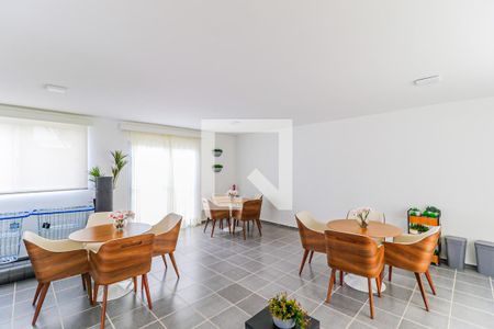 Apartamento para alugar com 35m², 2 quartos e sem vaga Apartamento para alugar com 35m², 2 quartos e sem vagaÁrea comum - Salão de festas