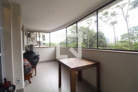 Sala- varanda de apartamento à venda com 3 quartos, 110m² em Jacarepaguá, Rio de Janeiro