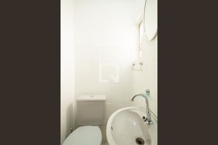 Casa à venda com 256m², 2 quartos e 2 vagasLavabo 