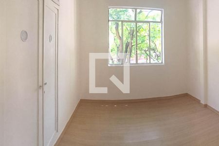 Quarto 1 de apartamento à venda com 2 quartos, 63m² em Savassi, Belo Horizonte