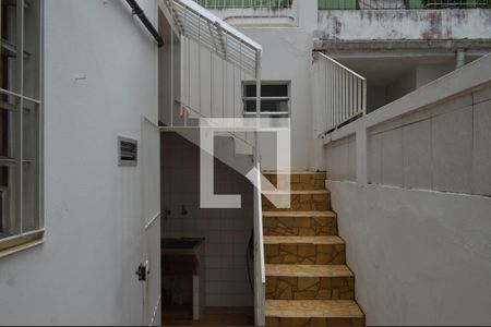 Casa à venda com 120m², 3 quartos e sem vagaÁrea externa