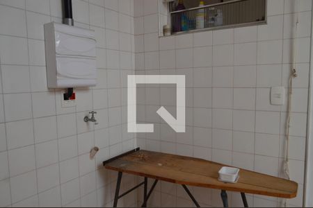 Casa à venda com 120m², 3 quartos e sem vagaÁrea de Serviço