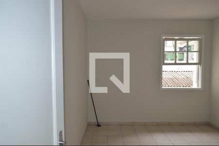 Casa à venda com 120m², 3 quartos e sem vagaQuarto 2