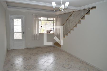 Sala de casa à venda com 3 quartos, 120m² em Vila Mariana, São Paulo