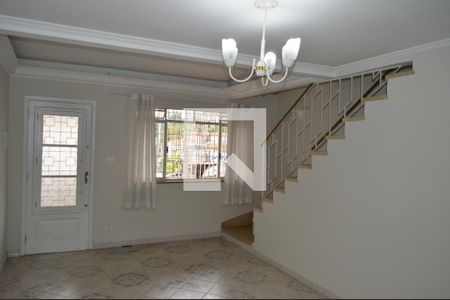 Sala de casa à venda com 3 quartos, 120m² em Vila Mariana, São Paulo