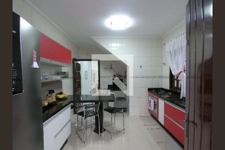 Casa à venda com 100m², 3 quartos e 2 vagasCozinha