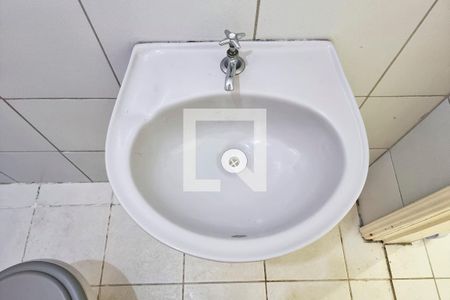 Banheiro de casa para alugar com 1 quarto, 40m² em Jardim Colonial, São José dos Campos