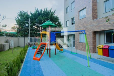 Apartamento para alugar com 34m², 2 quartos e sem vagaÁrea comum - Playground