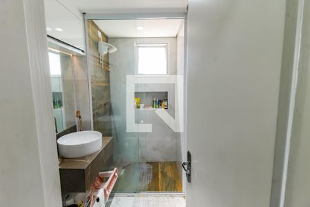 Apartamento à venda com 79m², 3 quartos e 2 vagas Apartamento à venda com 79m², 3 quartos e 2 vagasBanheiro