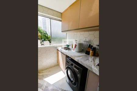 Apartamento à venda com 79m², 3 quartos e 2 vagas Apartamento à venda com 79m², 3 quartos e 2 vagasÁrea de Serviço