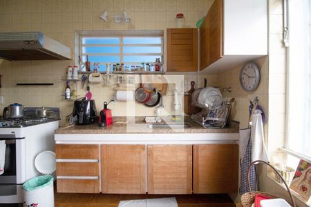 Casa à venda com 240m², 3 quartos e 2 vagasCozinha