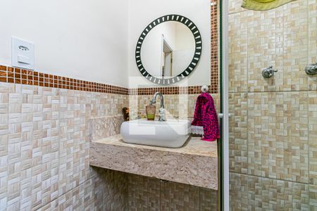 Casa à venda com 249m², 3 quartos e 1 vaga Casa à venda com 249m², 3 quartos e 1 vagaBanheiro 3