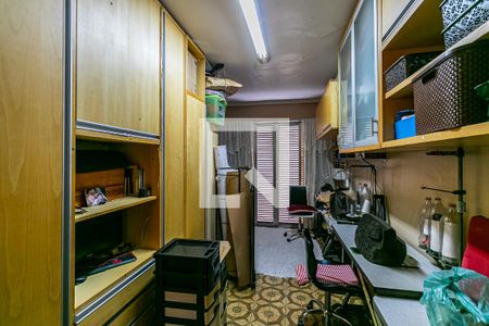 Casa à venda com 249m², 3 quartos e 1 vaga Casa à venda com 249m², 3 quartos e 1 vagaSuíte - Escritorio