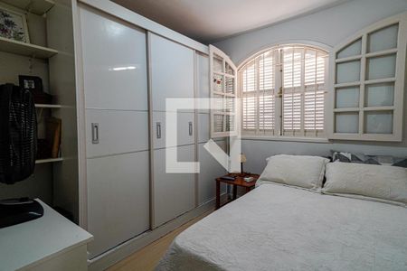 Quarto de casa à venda com 3 quartos, 200m² em Serra Grande, Niterói