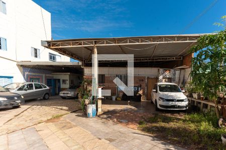 Apartamento à venda com 240m², 1 quarto e 6 vagas Apartamento à venda com 240m², 1 quarto e 6 vagasGaragem