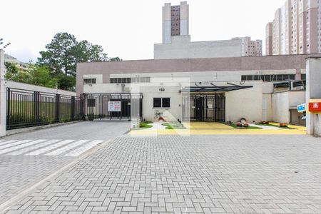 Apartamento para alugar com 44m², 2 quartos e 1 vaga Apartamento para alugar com 44m², 2 quartos e 1 vagaFachada