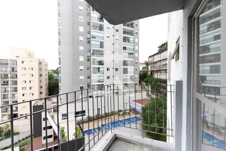 Apartamento para alugar com 114m², 3 quartos e 1 vaga Apartamento para alugar com 114m², 3 quartos e 1 vagaVaranda