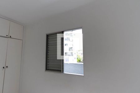 Apartamento para alugar com 114m², 3 quartos e 1 vaga Apartamento para alugar com 114m², 3 quartos e 1 vagaQuarto