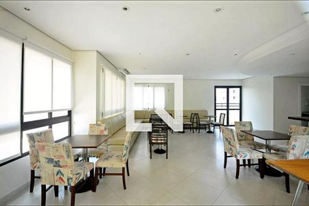 Apartamento à venda com 125m², 3 quartos e 3 vagas Apartamento à venda com 125m², 3 quartos e 3 vagasÁrea comum - Salão de festas