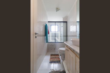 Apartamento à venda com 125m², 3 quartos e 3 vagas Apartamento à venda com 125m², 3 quartos e 3 vagasBanheiro da Suíte 1