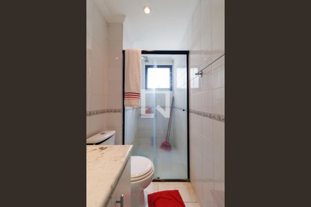 Apartamento à venda com 125m², 3 quartos e 3 vagas Apartamento à venda com 125m², 3 quartos e 3 vagasBanheiro da Suíte 2