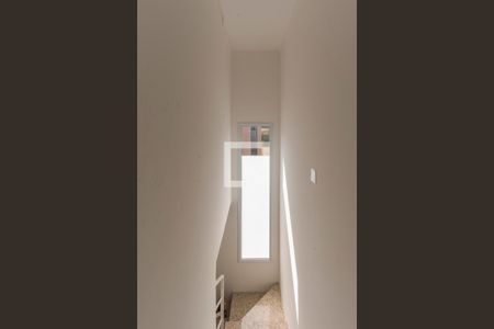 Escada de casa de condomínio à venda com 3 quartos, 80m² em Vila Marieta, Campinas