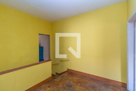 Sala de estar de casa à venda com 1 quarto, 130m² em Vila Prudente, São Paulo